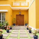Golden Palace Prive