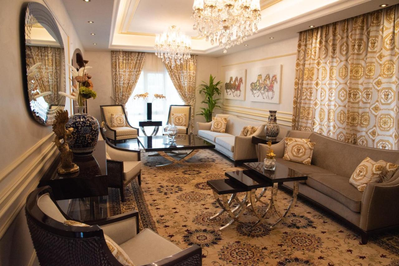 Golden Palace Prive Villa *